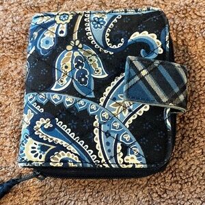 Flash sale PRICE DROP Vera Bradley wallet